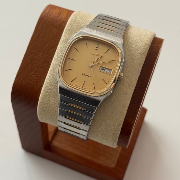 세이코 Seiko 쿼츠 크로노스 데이데이트 콤비