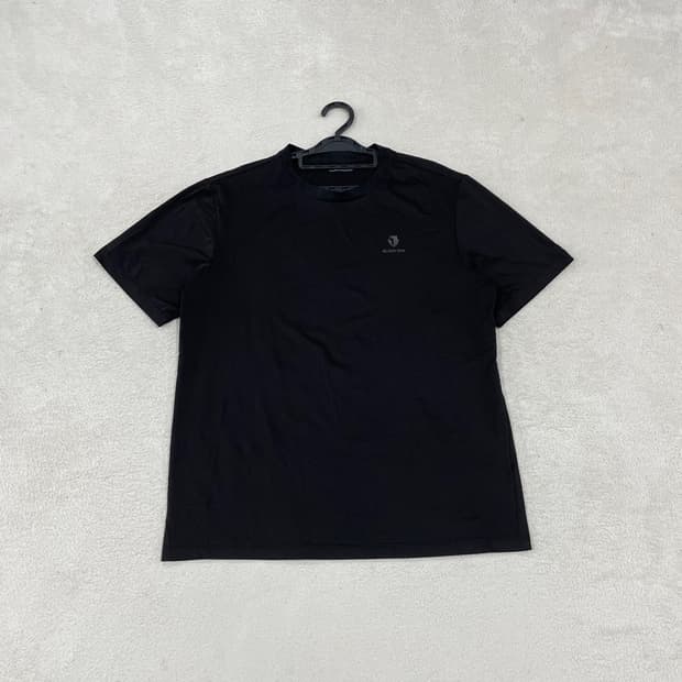 XL 블랙야크 기능성 냉감 반팔티셔츠 105
