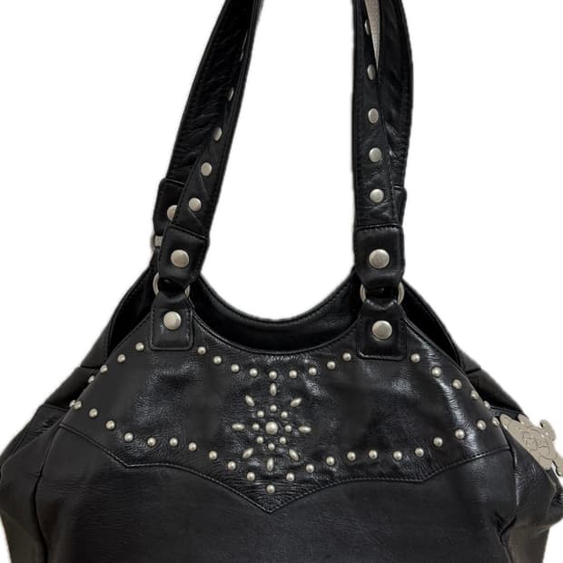 히스테릭글래머 빈티지 스터드 레더백 