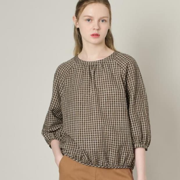 비씨비지 올앤썬드리 24년 블라우스