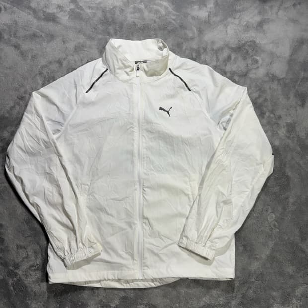 푸마 화이트 올드스쿨 바람막이