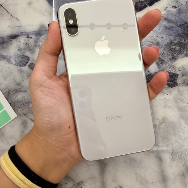 아이폰xs 256기가 배터리95 (예약)