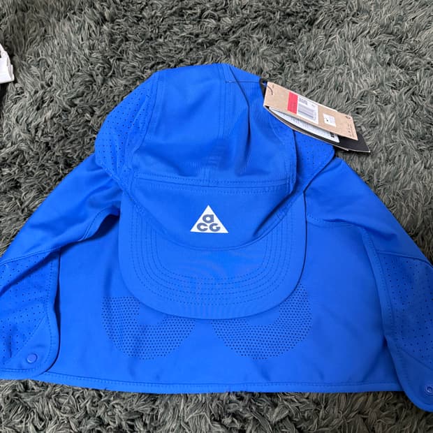 나이키 ACG fly cap 게임로얄