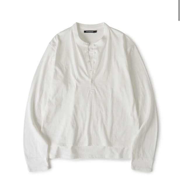 해칭룸 더블 프론트 티셔츠