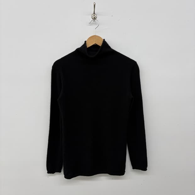 캐시미어 100% 블랙 목폴라 니트 여성 M