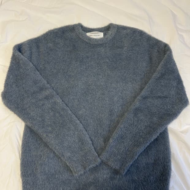 노메뉴얼 크롭 헤어리 니트