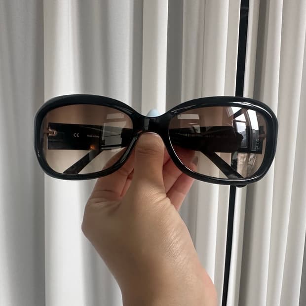 셀린 빈티지 볼드 선글라스