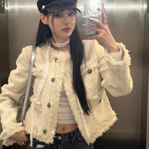 카키포인트 앤티크 크롭 트위드 자켓 아이보리 새상품