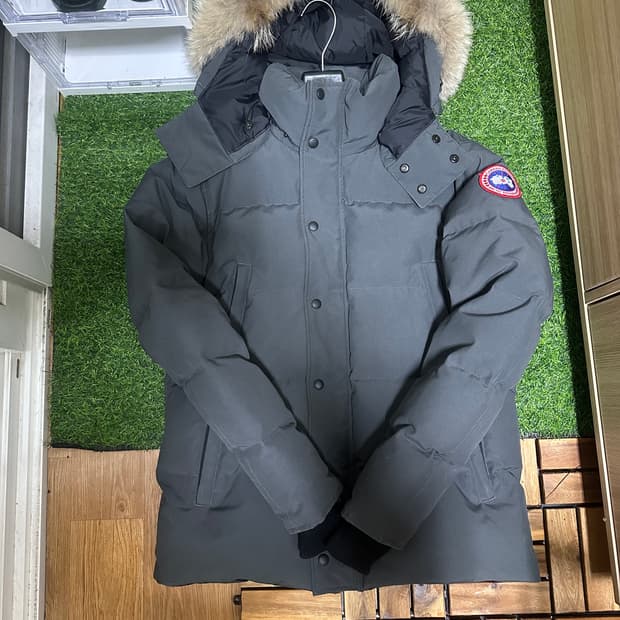 캐나다구스 윈덤파카