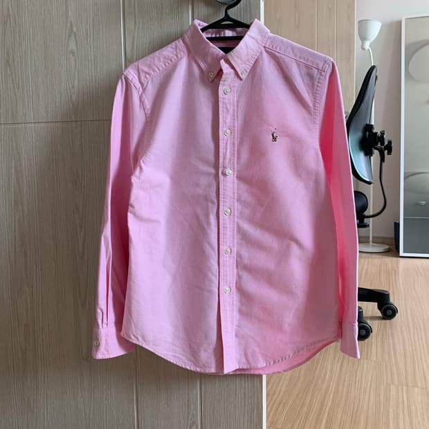 폴로 핑크 셔츠 