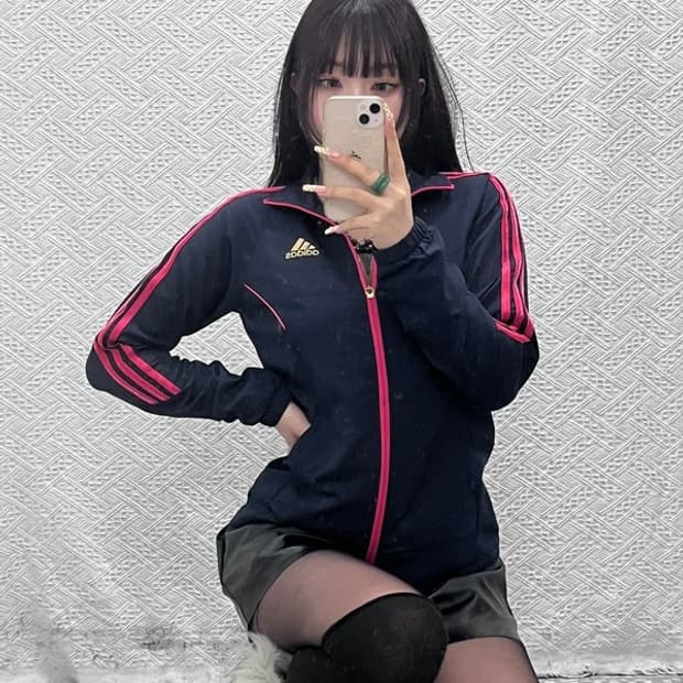 아디다스 레트로 Y2K 00's 글리터 삼선 져지 집업 M C09650