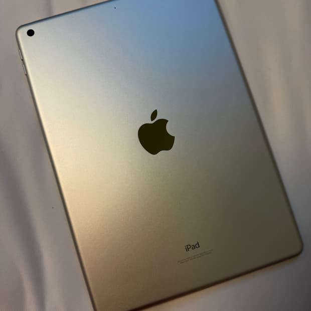 아이패드 8세대 128GB wifi  + 애플펜슬 1세대 