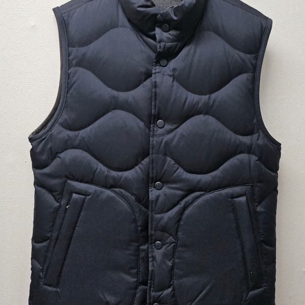 헤지스 퀼팅 다운  양면 네이비  조끼 베스트  85