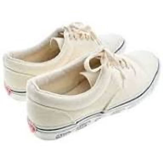 [새상품/270] 휴먼메이드 x 반스 덱 슈즈 화이트