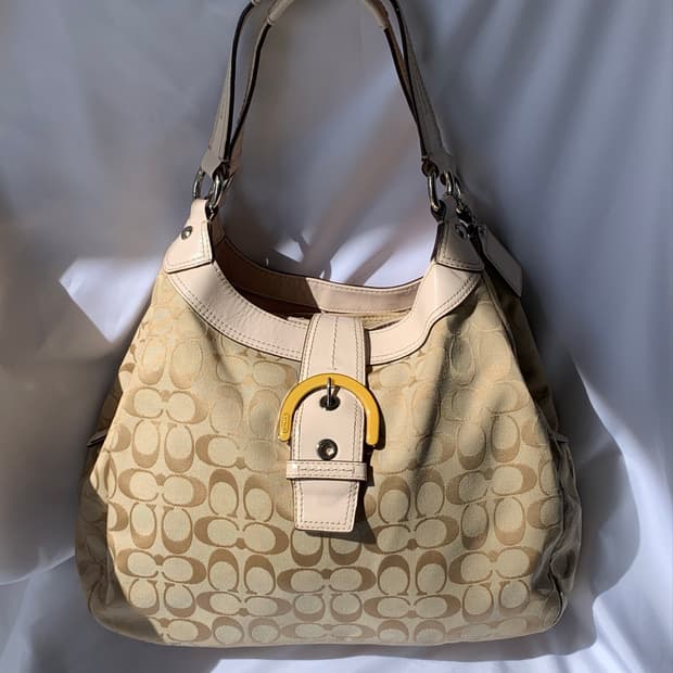 💛 Coach 코치 옐로우 버클 호보백