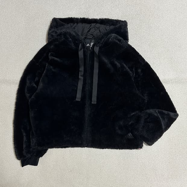 아디다스 어슬레틱 스타일 퍼 자켓