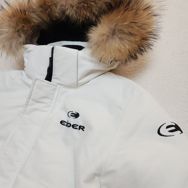 아이더 스투키 화이트 패딩 S