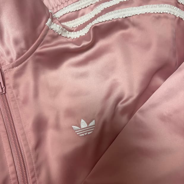 🌸 아디다스 새틴 트랙자켓 (일본판 / 미착용) 🌸