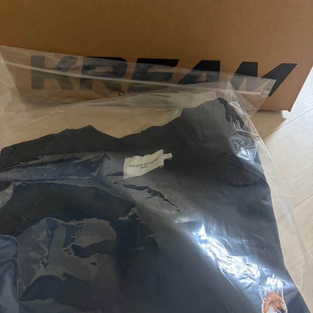 메종 키츠네 폭스 헤드 패치 클래식 스웨트셔츠 블랙 m