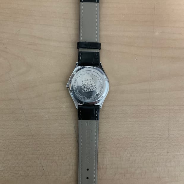 시티즌 맨즈 빈티지 시계