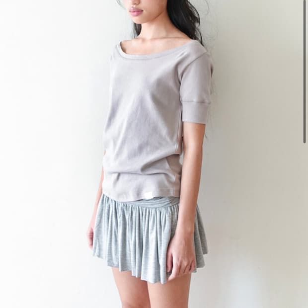 샵페어리 rib half top (greyish beige)