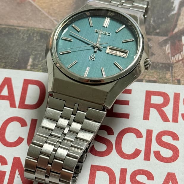 Seiko 세이코 쿼츠 카멜레온 다이얼 1976