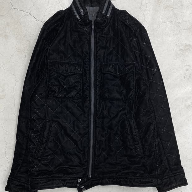 디스커버드 벨루어 퀼티드 자켓