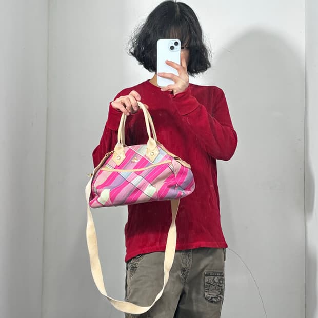 비비안웨스트우드 핑크체크 숄더백