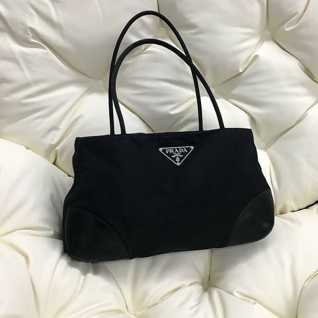 프라다 빅 삼각로고 포코노 숄더백 가방