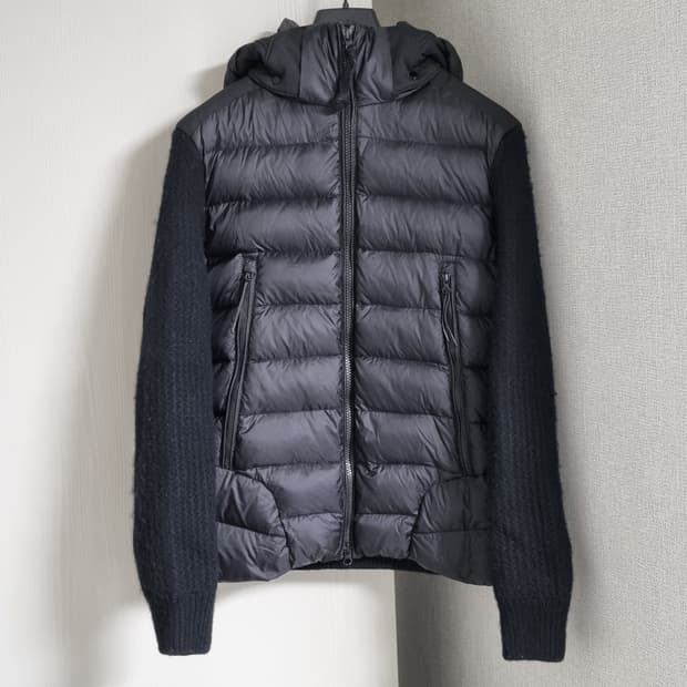 cp컴퍼니 니트패딩