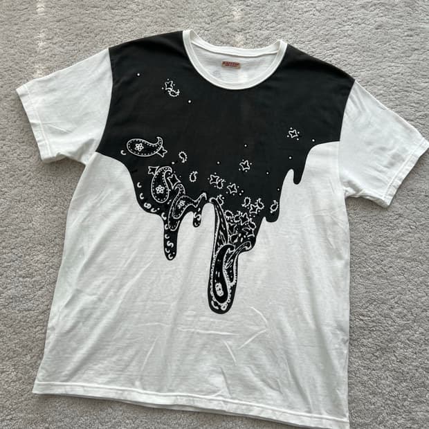 캐피탈 반다나 티셔츠 화이트