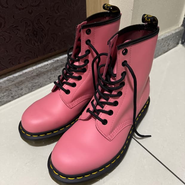 닥터마틴 핑크 부츠