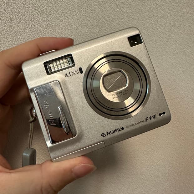 후지필름 파인픽스 f440