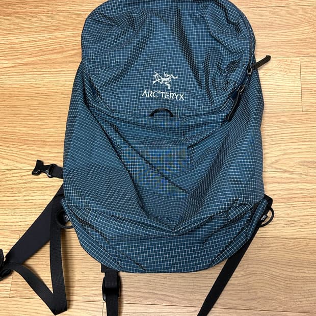 아크테릭스 컨실15 Nightscape