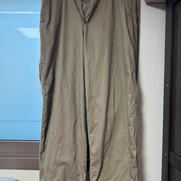 [32?]유니클로 U 치노팬츠 베이지 팝니다