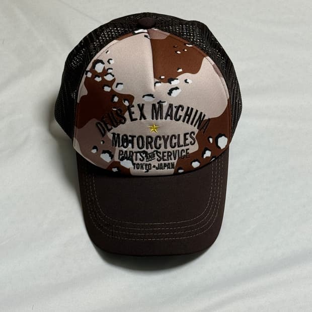 데우스 트러커캡 TOKYO 초코칩 카모