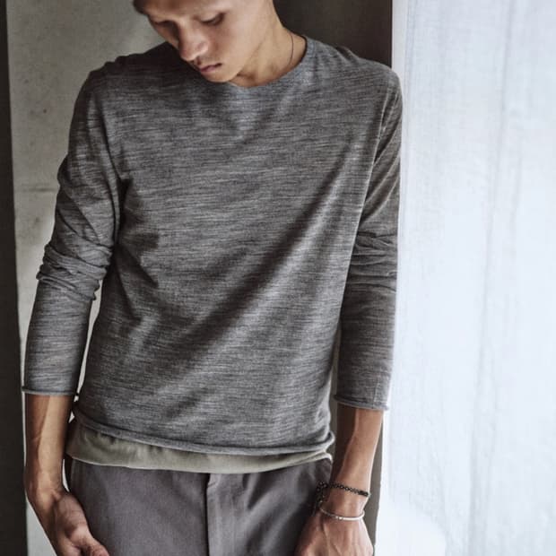 Mono prive textured wool long sleeve 