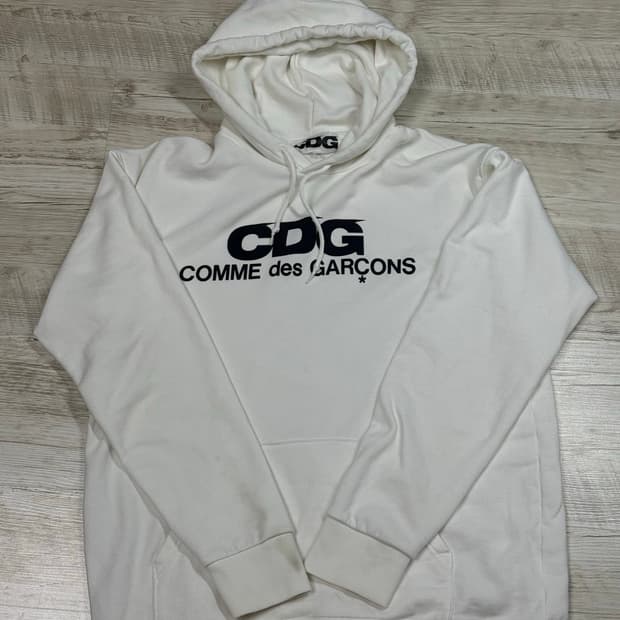 꼼데가르송 CDG 후드티 xxl (실측 l ~xl)