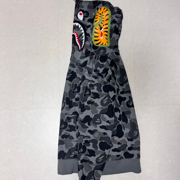 베이프 샤크후드 흑계 L