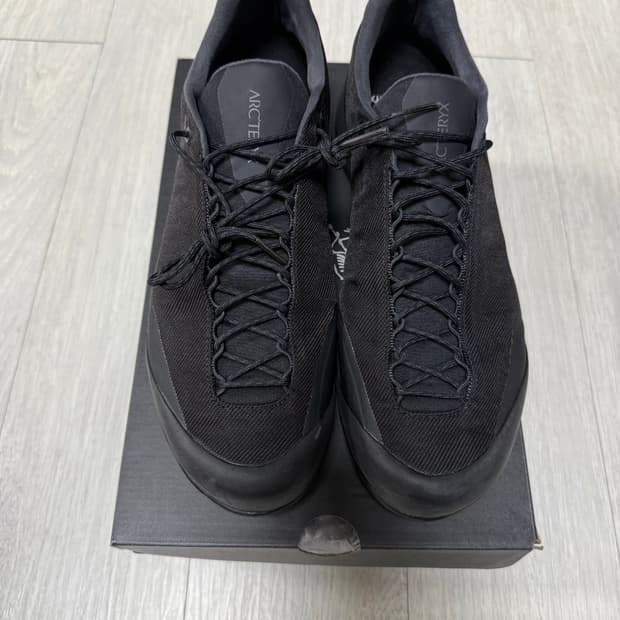 (285)아크테릭스 컨실 fl2 카본