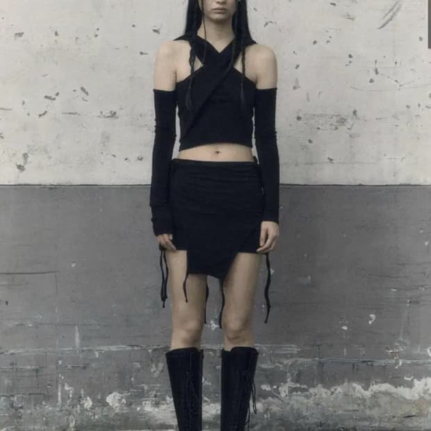 보헤미안서울 커브드 레이어드 스커트