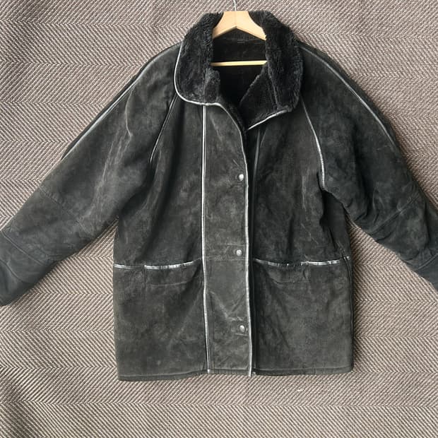 리얼 무스탕 made in EU