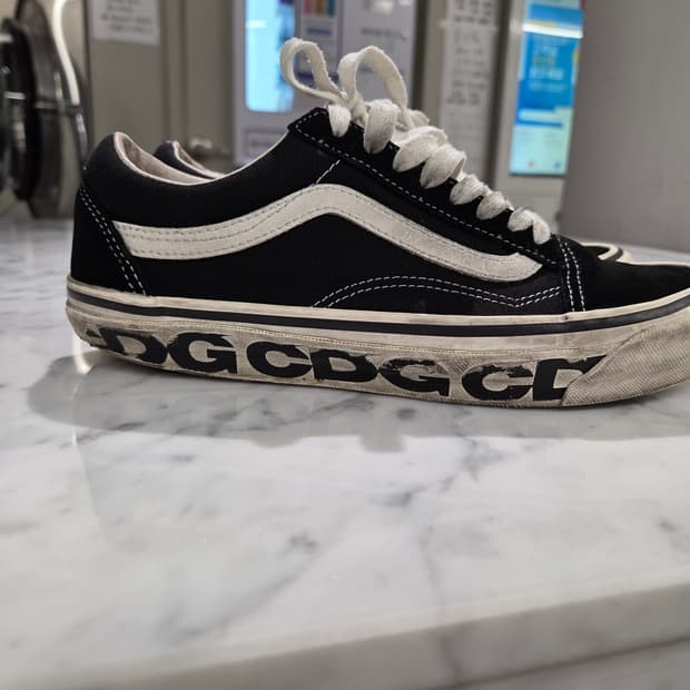 반스 CDG 꼼데가르송 스니커즈