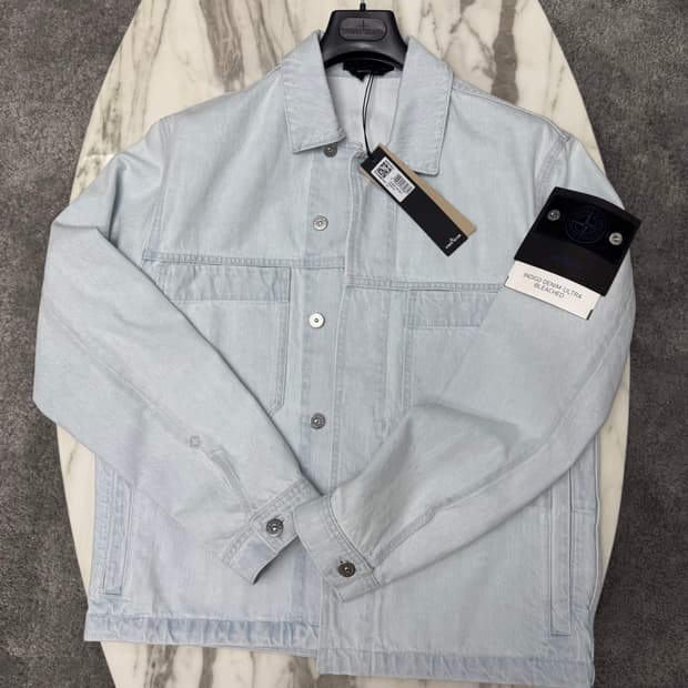 스톤아일랜드 26ss 인디고 블리치 M