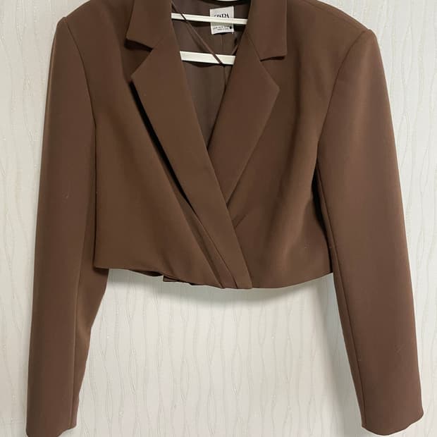 자라 크롭 블레이저 브라운