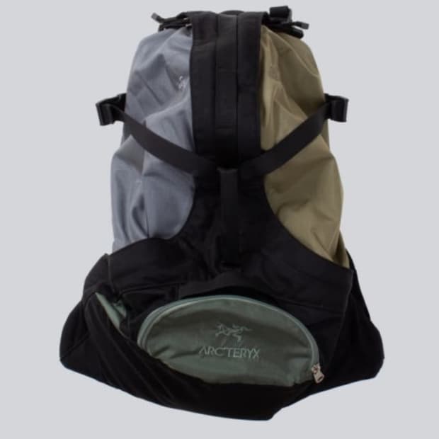 아크테릭스X빔즈 백팩