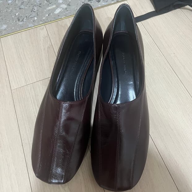 피비파일로 클럽슬리퍼 