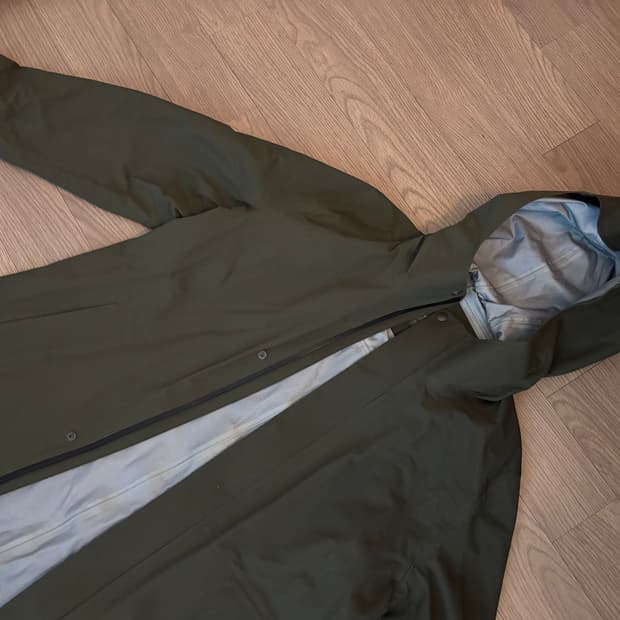 상태최상 유니클로 블럭테크 야상 웨더코트 여성s