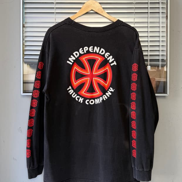 Independent trucks long sleeve