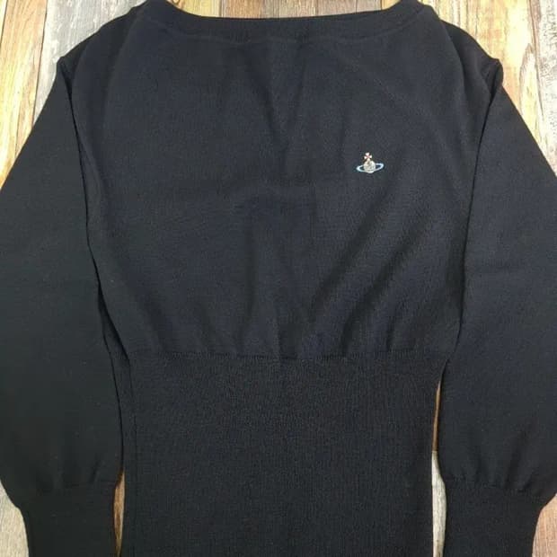 비비안웨스트우드 니트 xs